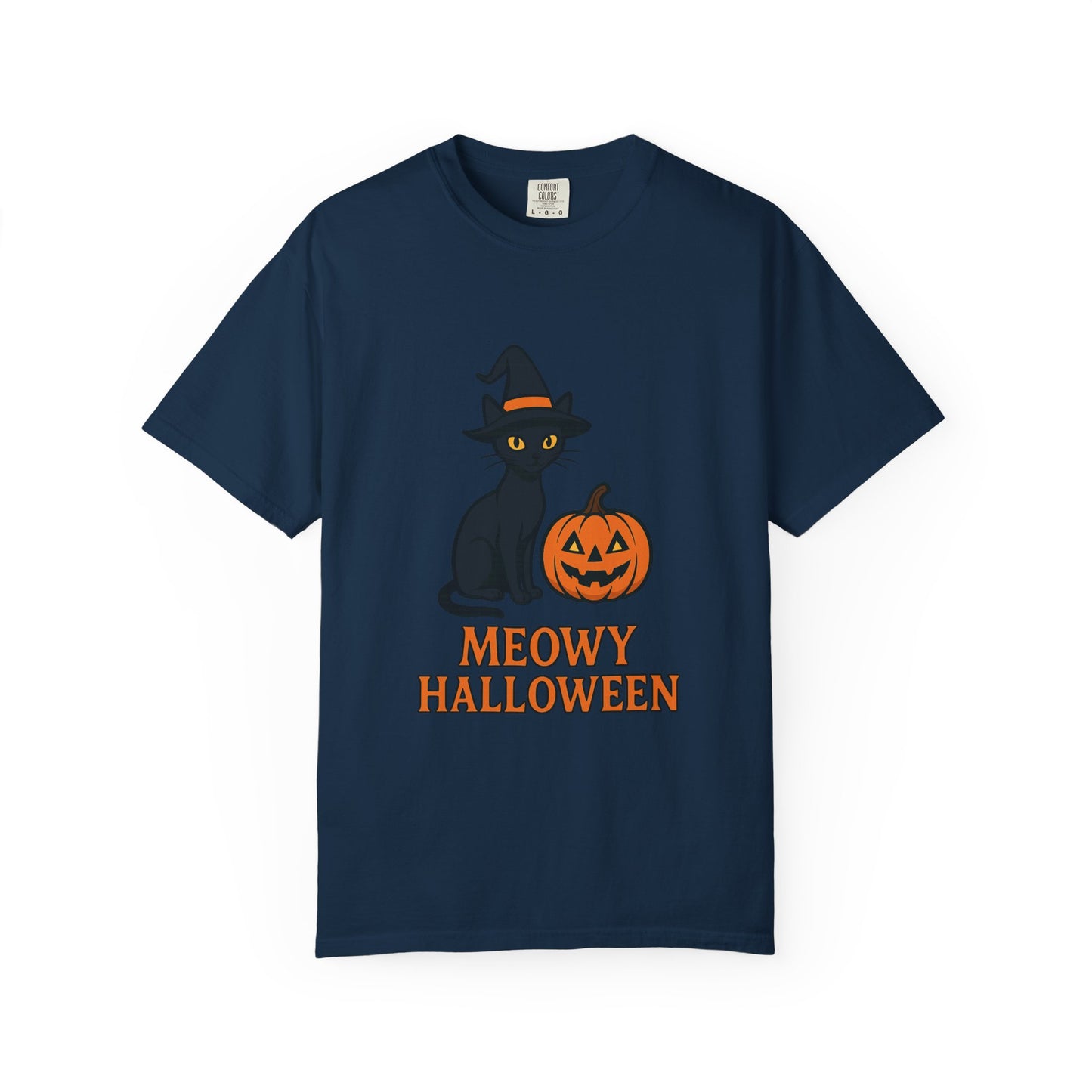 Meowy Halloween Cat T-shirt, Spooky Tee for Cat Lovers, Fall Fashion, Halloween Outfit, Gift for Halloween Party