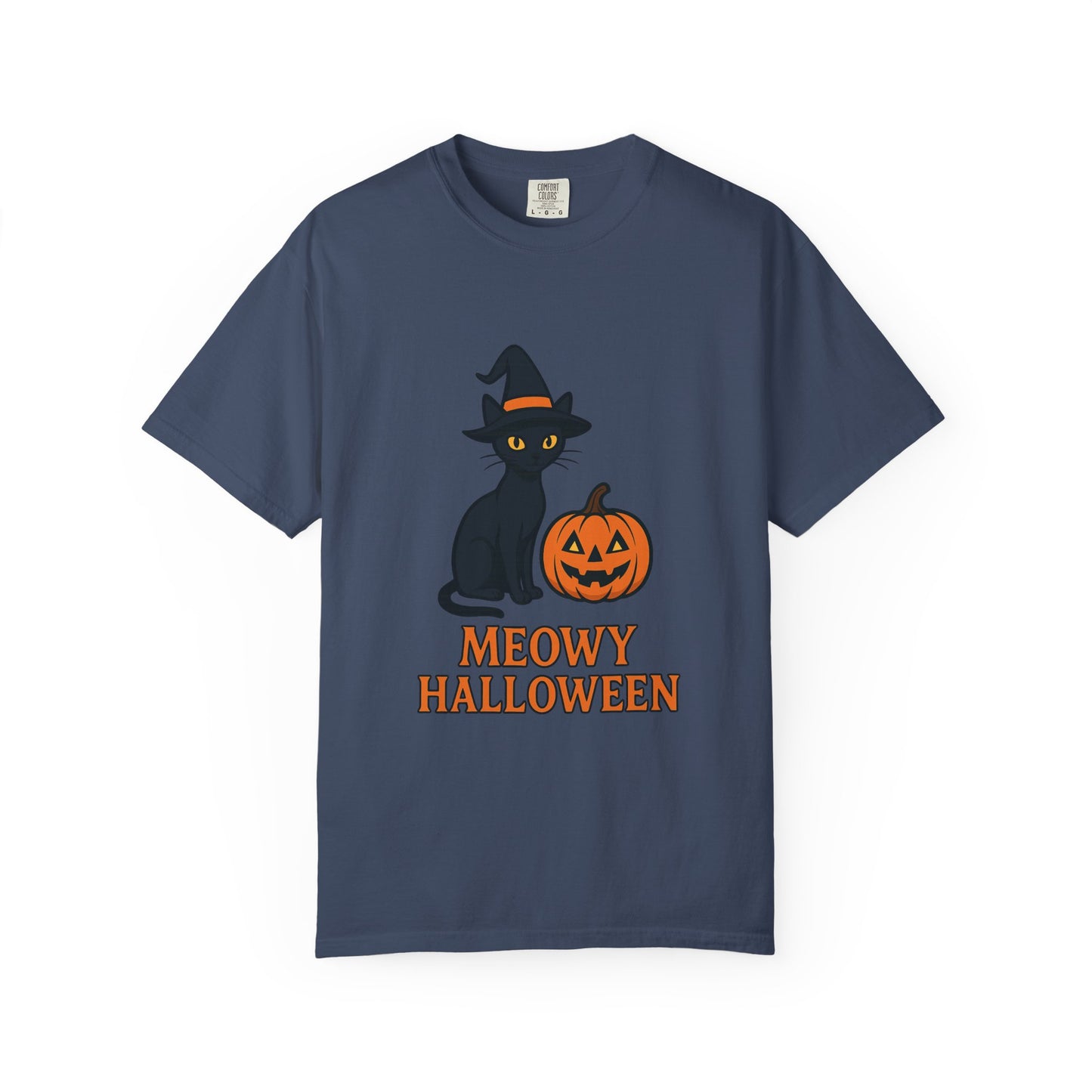Meowy Halloween Cat T-shirt, Spooky Tee for Cat Lovers, Fall Fashion, Halloween Outfit, Gift for Halloween Party